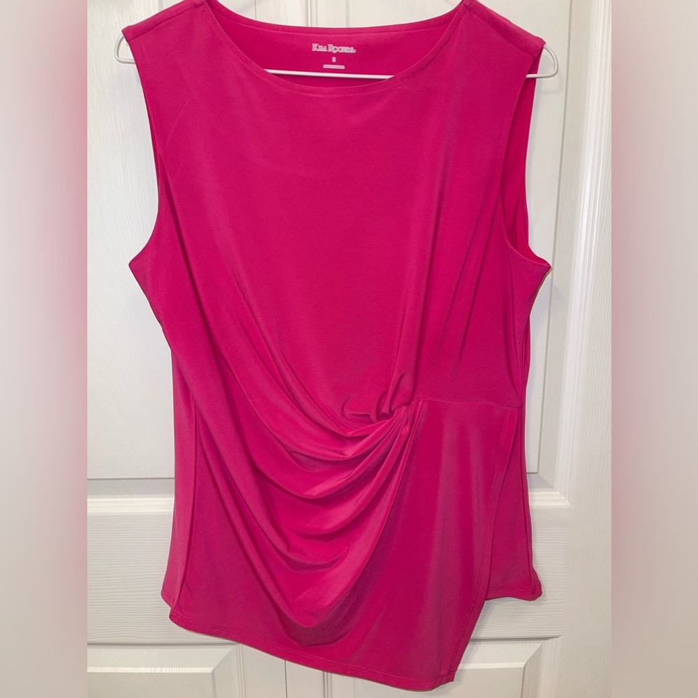 NWOT Kim Rogers Women’s sleeveless top - small - NEVER WORN